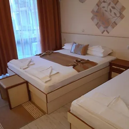 Hotel семеен вермона 2*